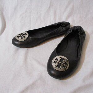 Womens TORY BURCH REVA Leather Ballet Flats Slip On Shoes 7.5 BLACK Signature